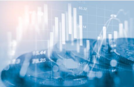 澳元/日元稳定在 112 附近，Polymarket 倾向 53.5% 认为 2026 年美联储不会加息